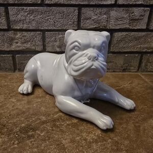 White | TORRES & TAGUS | English Bulldog Decor